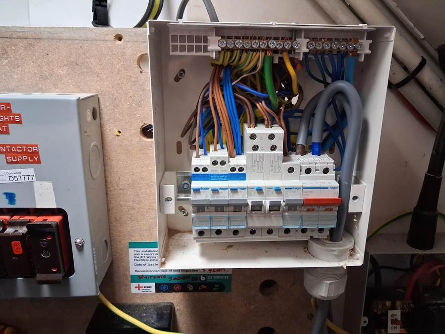 Residential care homes: Landlord supply board with RCBO protection